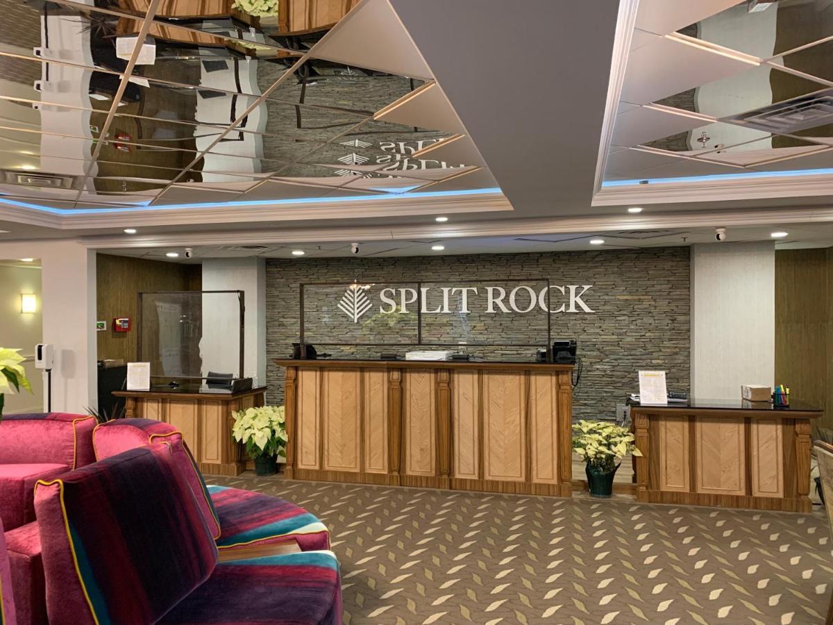Split Rock Resort Lake Harmony Exteriör bild