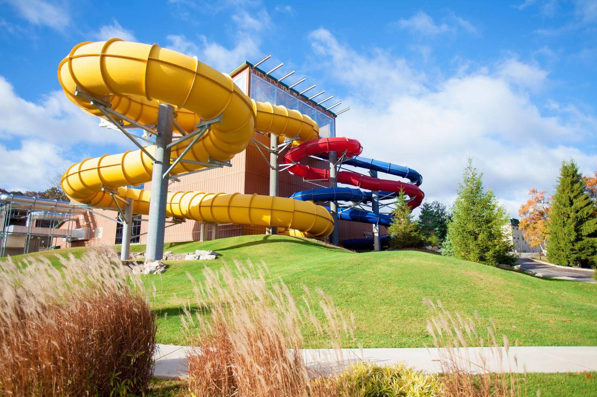 Split Rock Resort Lake Harmony Exteriör bild